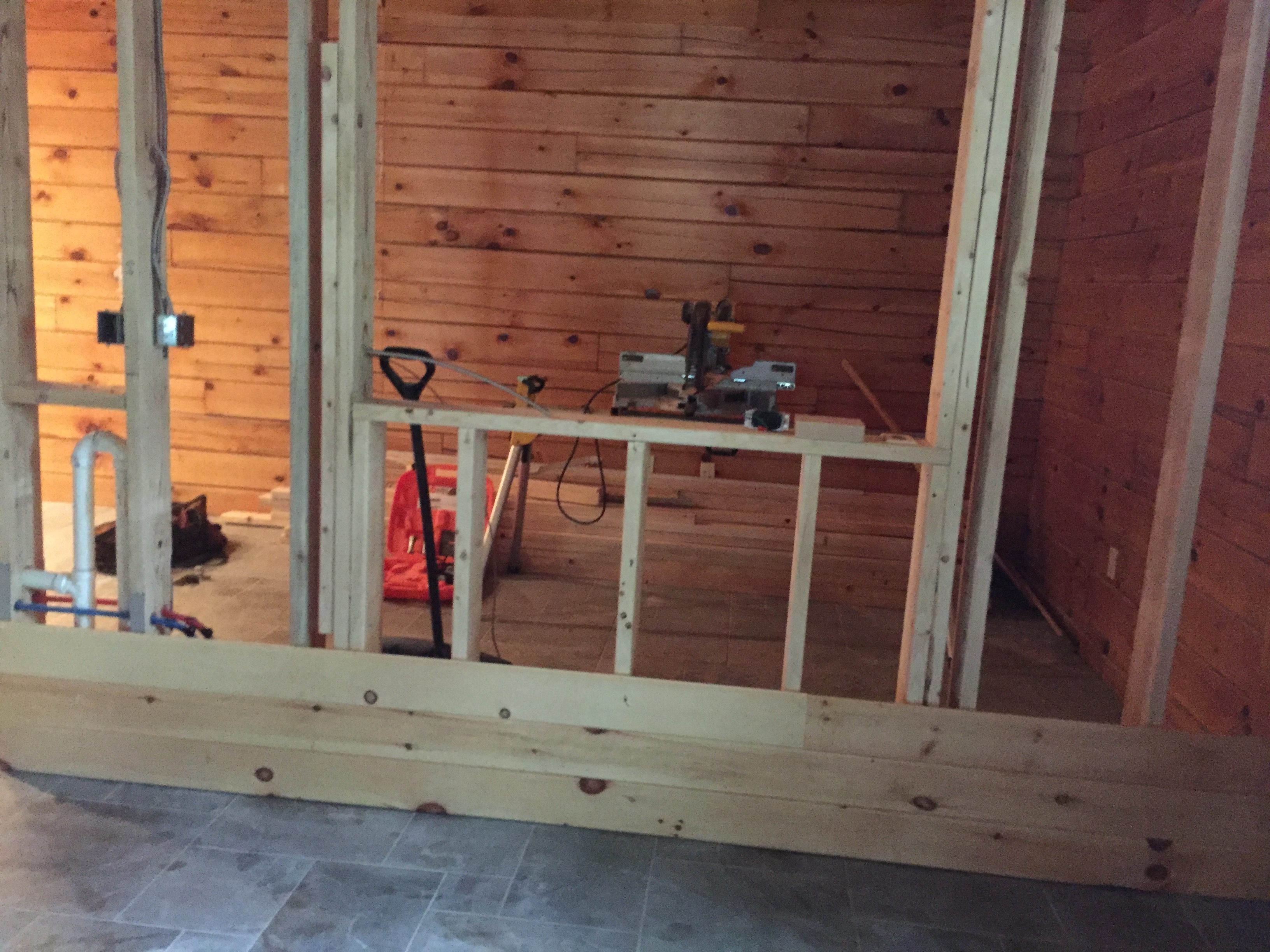 http://batemanconstructioncorp.com/wp-content/uploads/2018/10/shiplap-wall-1-e1538922615196.jpg